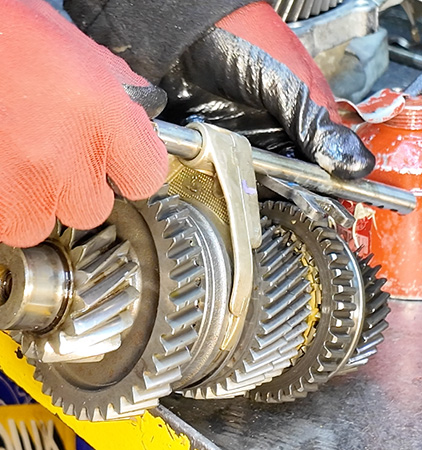 Antalya Garantili Manuel Şanzıman Tamiri